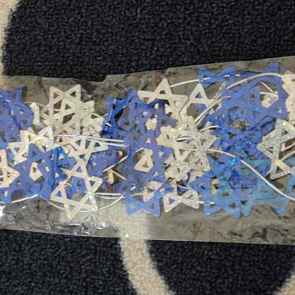 Hanukkah Garland - NWT - Picture 7 of 8